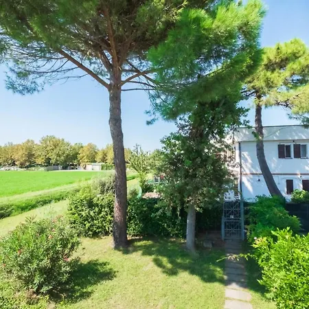 - Barca B 1 Apartment