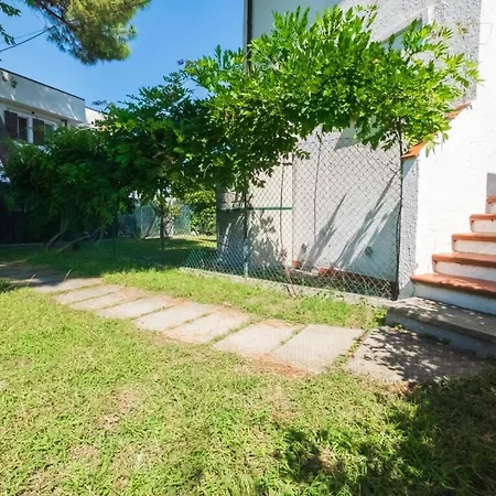 Apartment - Barca B 1 Lido delle Nazioni